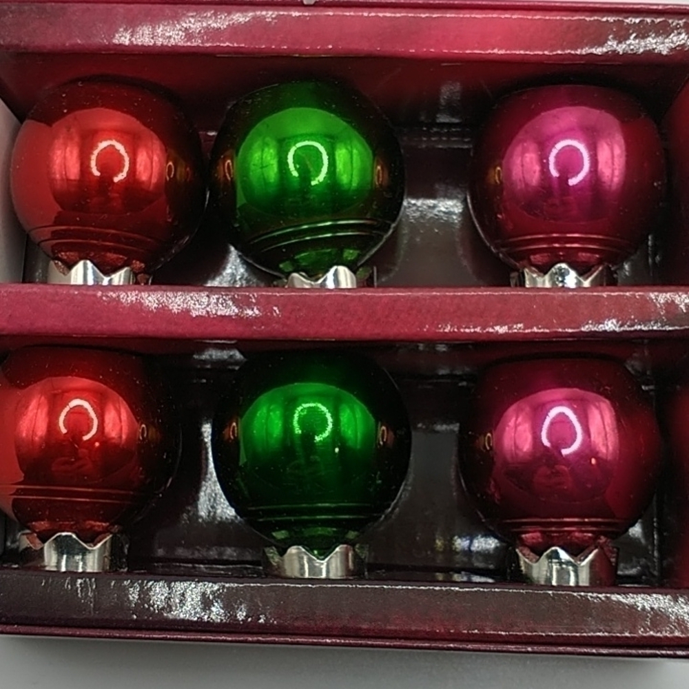 Linens N Things Set of Six Christmas Ornament Placecard Holders with Bla… - Picture 6 of 9